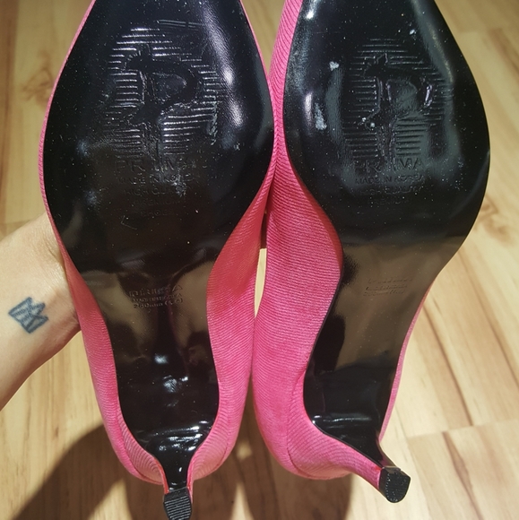 Pink suede pump - Picture 5 of 5